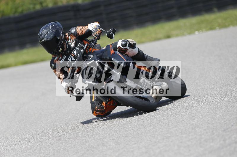 /27 12.06.2025 Ducati Schweiz Trackday Warmup  ADR/gruen-vert/27